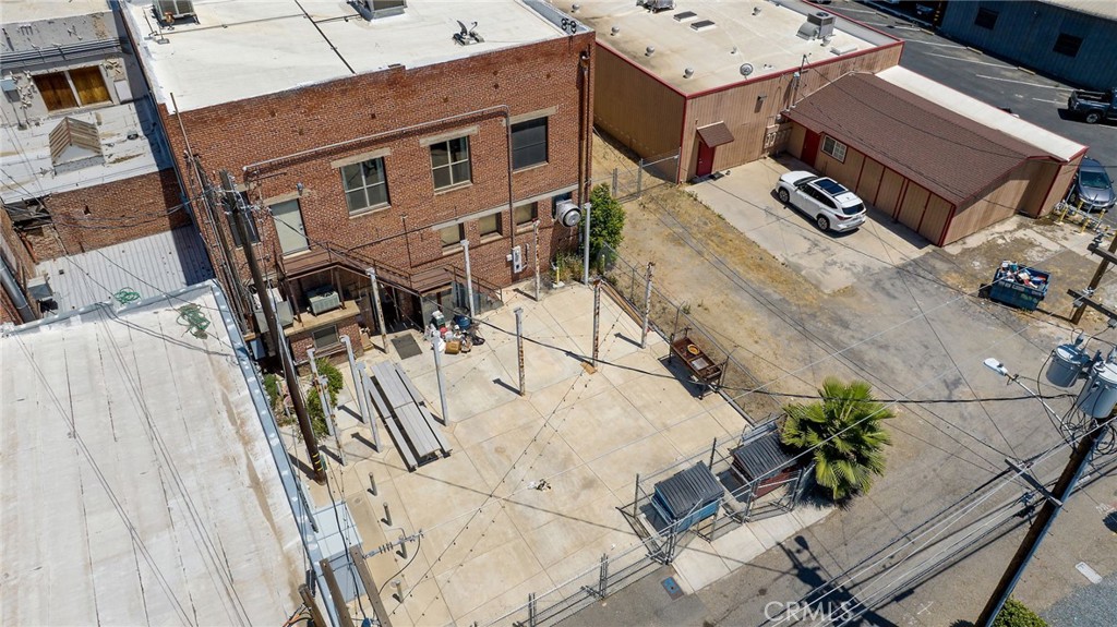 128 S E Street Property Photo 56