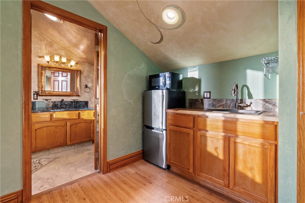2743 Rodman Drive Property Photo 41