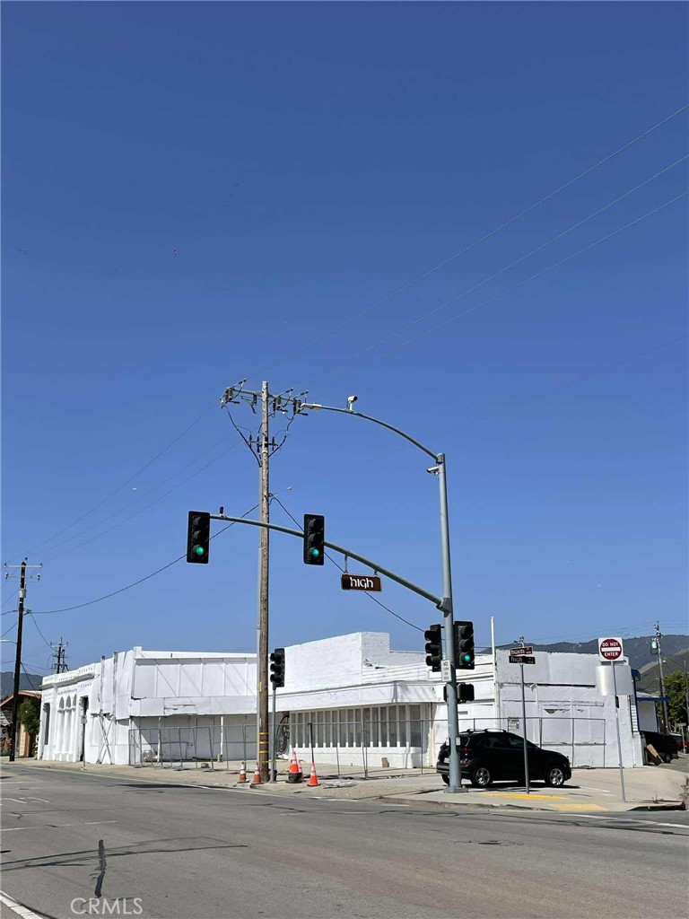 283 Higuera Street Property Photo 2