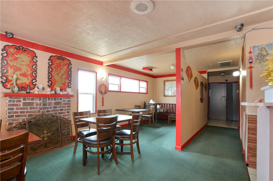 1165 1167 E Grand Avenue Property Photo 18