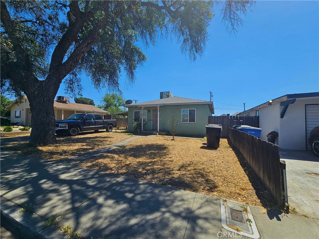 415 E Florinda Street Property Photo 1
