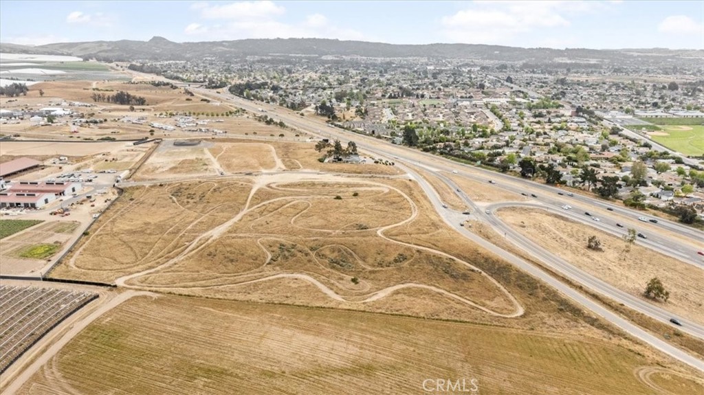 3920 S Us Highway 101 Property Photo 4