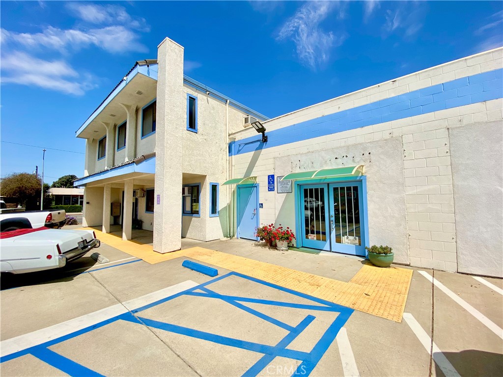 414 N H Street Property Photo 2