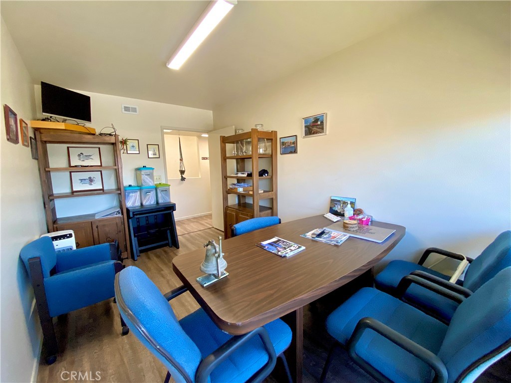 414 N H Street Property Photo 12