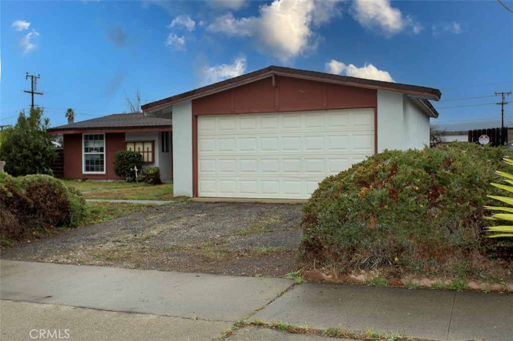 1633 Calle Nueve Property Photo 1