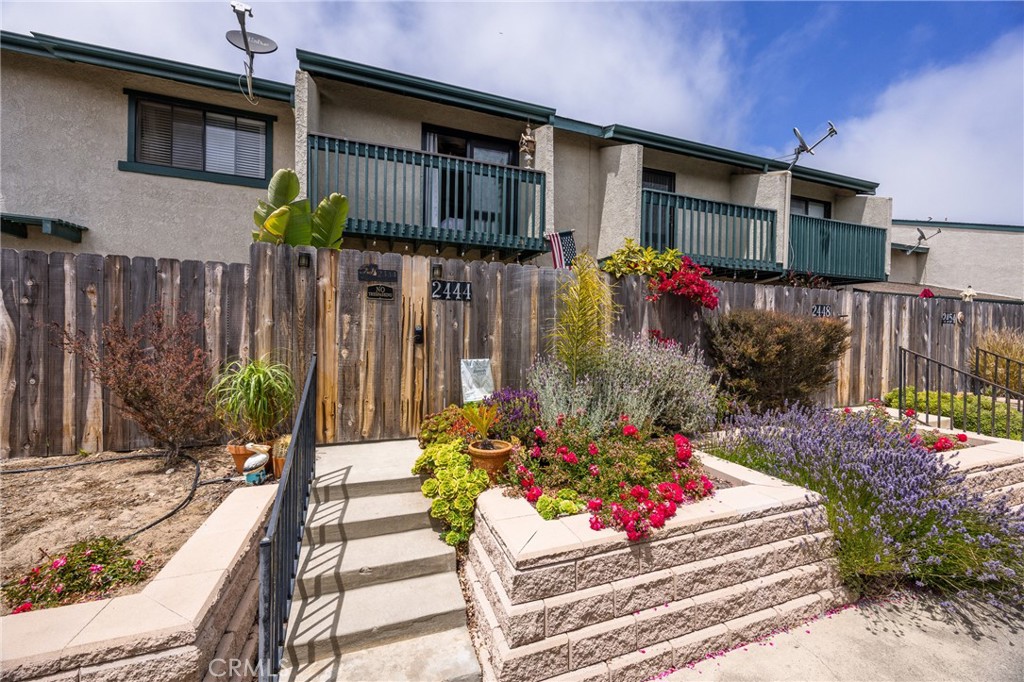 2444 La Costa Court Property Photo 1