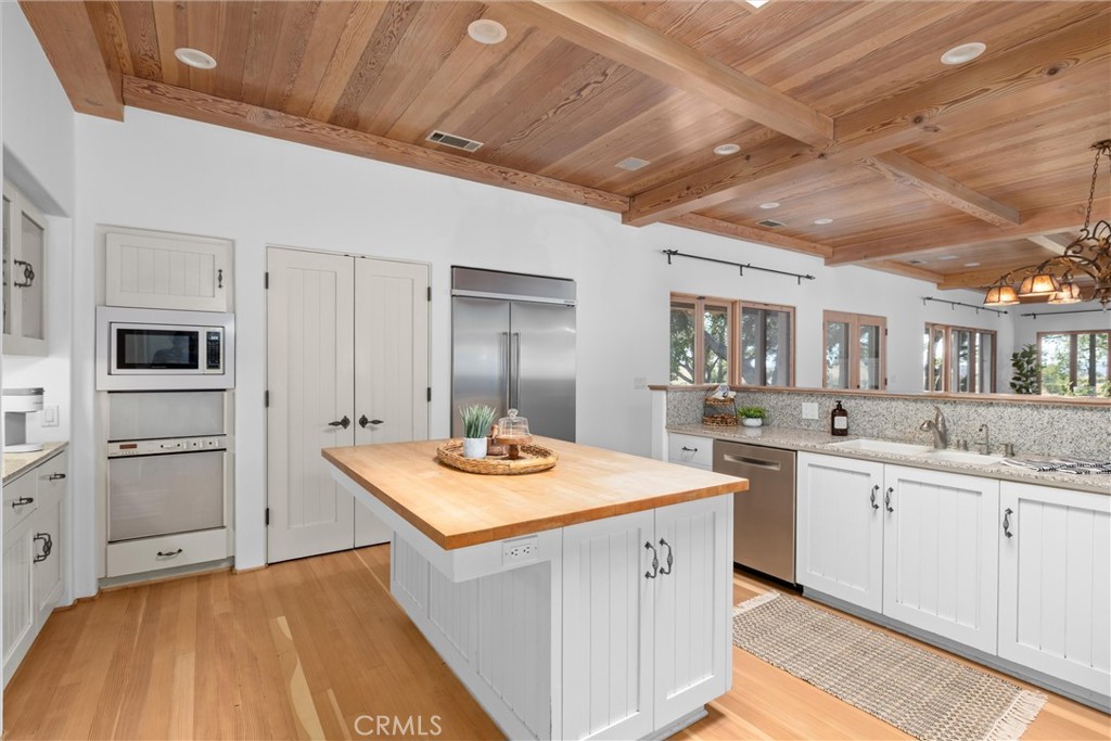 3595 Oak Trail Rd Property Photo 14