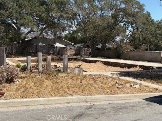 228 Chaparral Property Photo 3