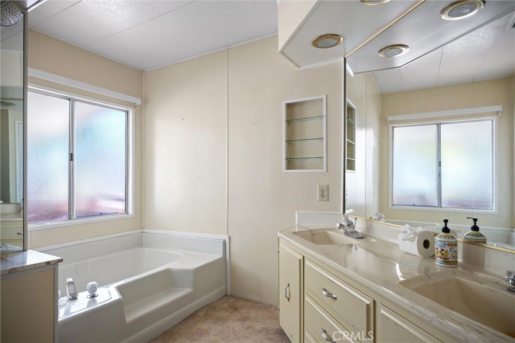 10025 El Camino Real 118 Property Photo 17