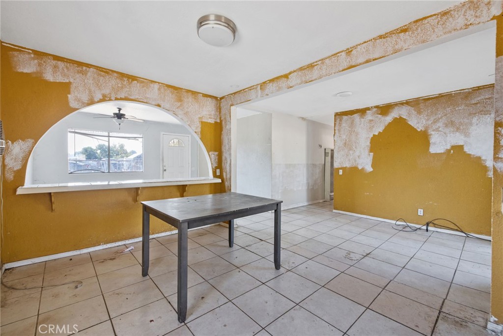 1692 N Beverly Property Photo 12