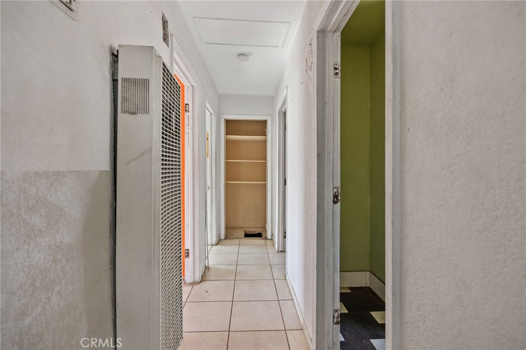 1692 N Beverly Property Photo 17