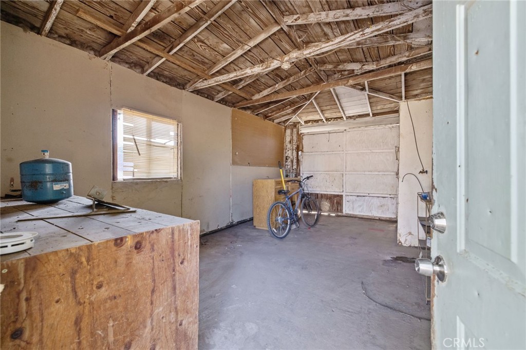 1692 N Beverly Property Photo 24