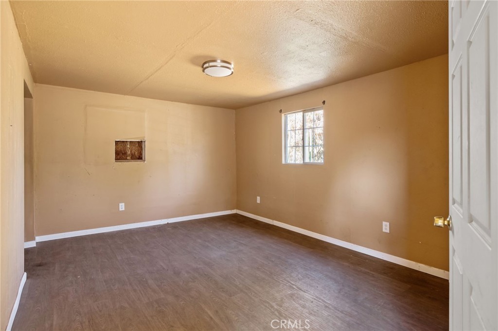 1692 N Beverly Property Photo 36