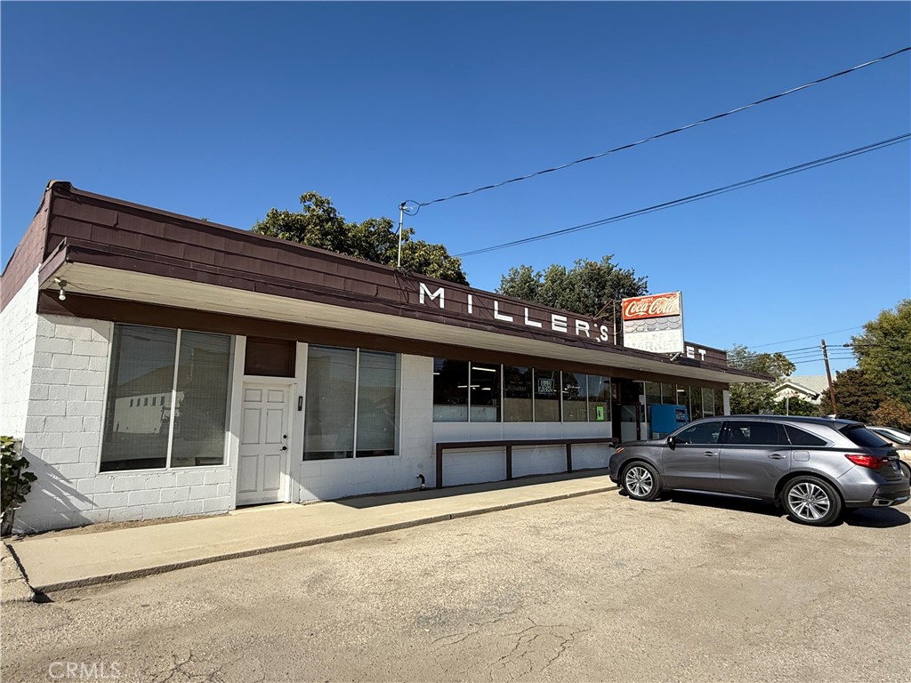 62454 Main Street Property Photo 2