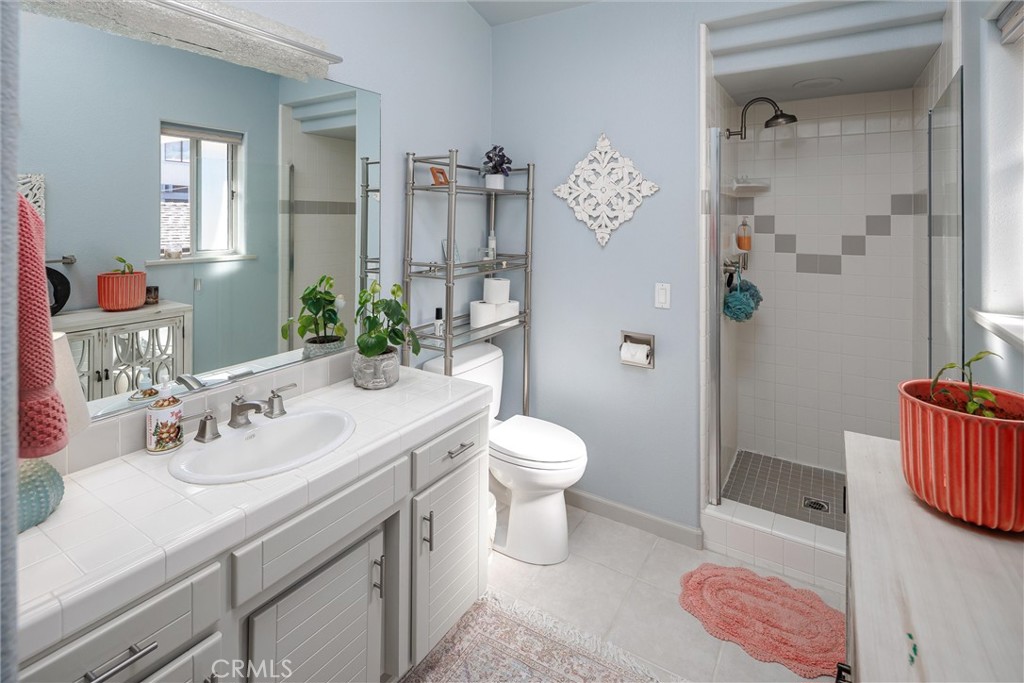 2560 Juniper Property Photo 34