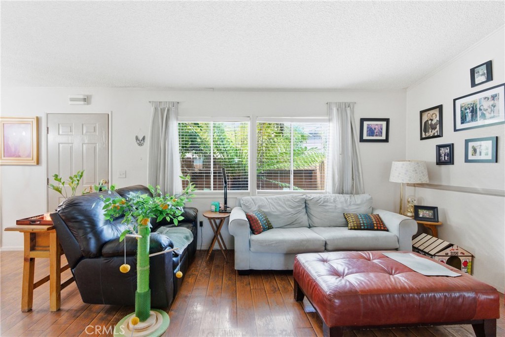 2170 Avenida Redondo Property Photo 5