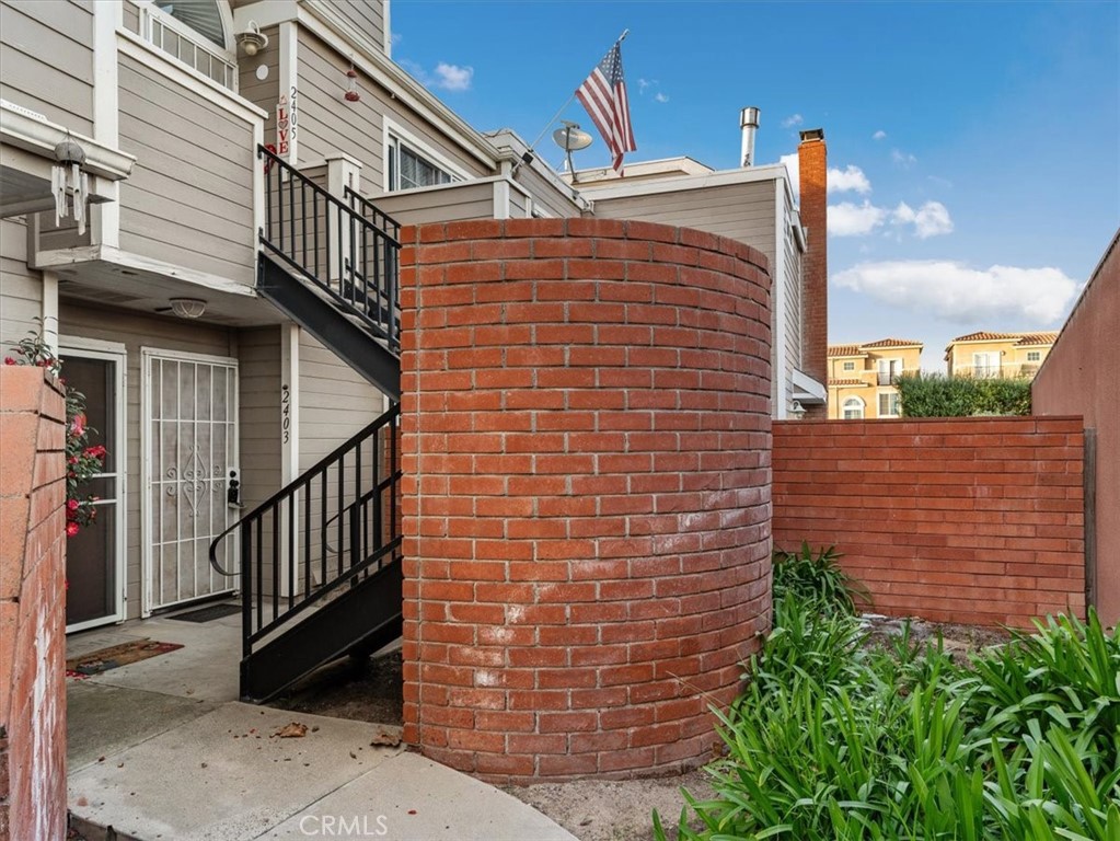 2403 Country Property Photo 1