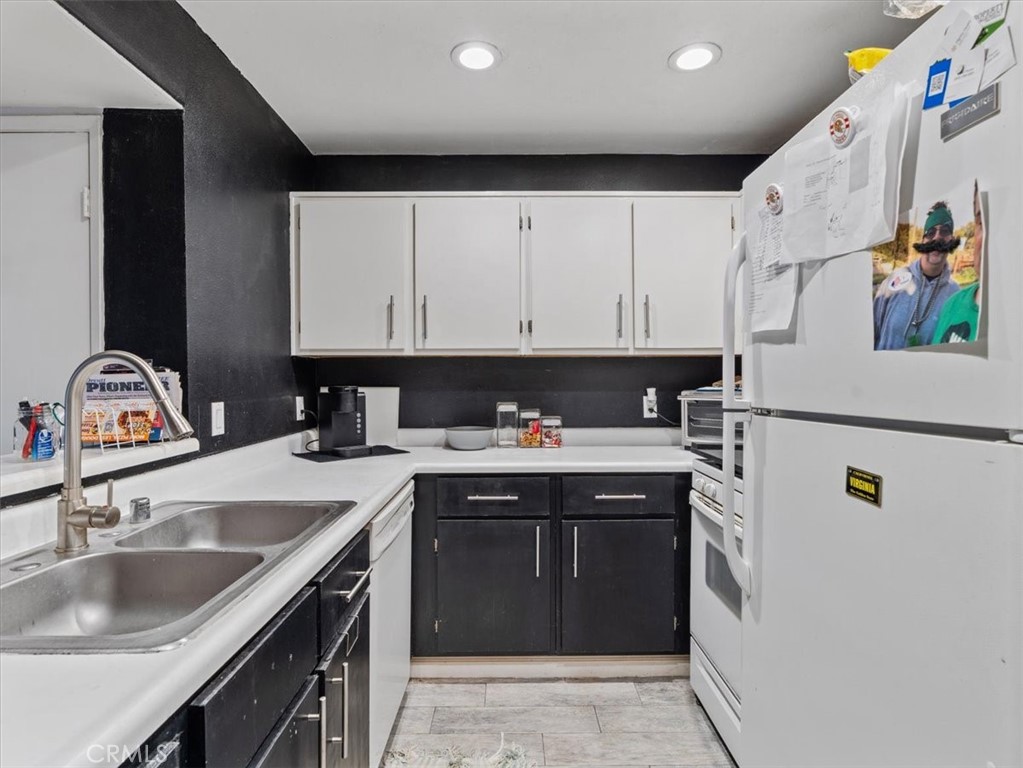 2403 Country Property Photo 14
