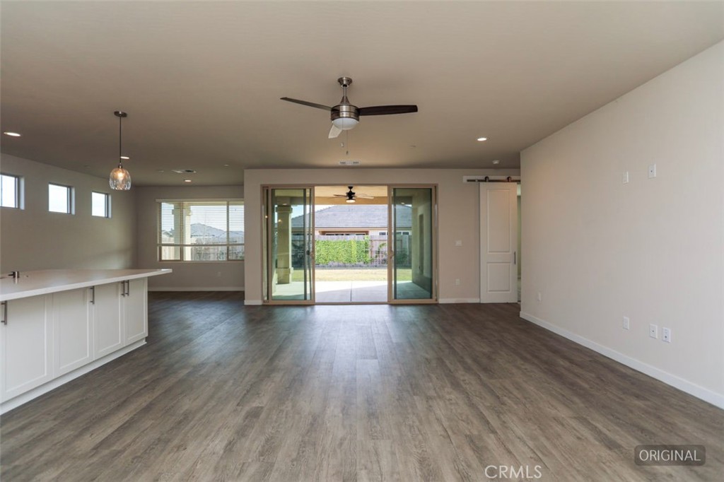 11001 Arundel Property Photo 16