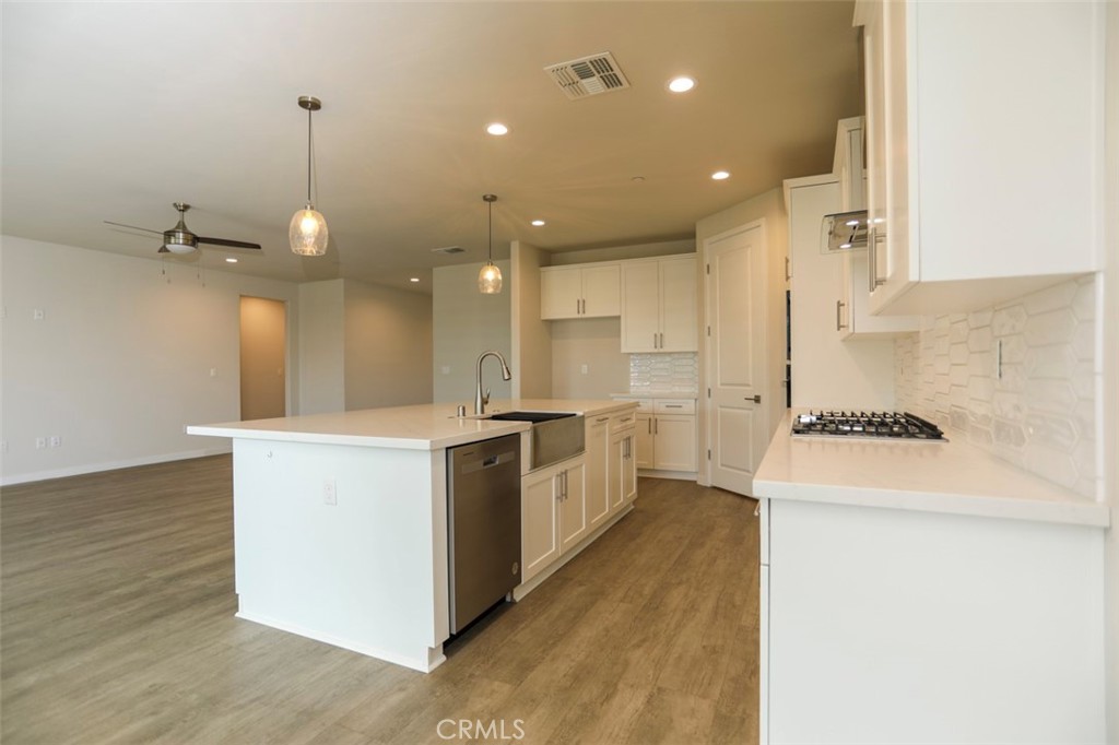 11001 Arundel Property Photo 22