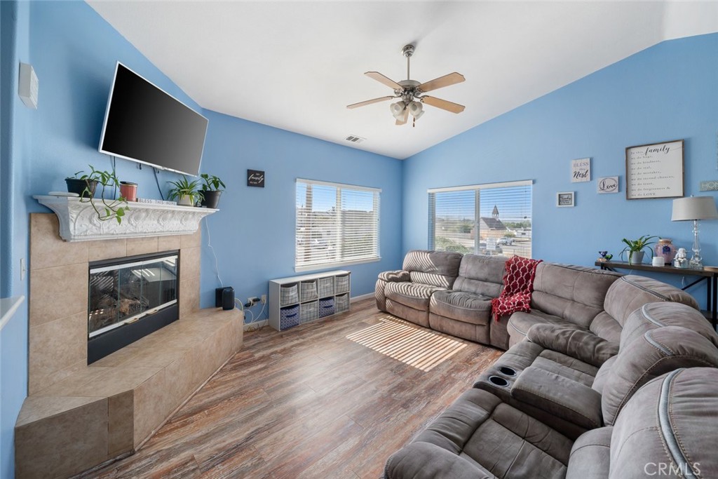 1681 Ocean Property Photo 4