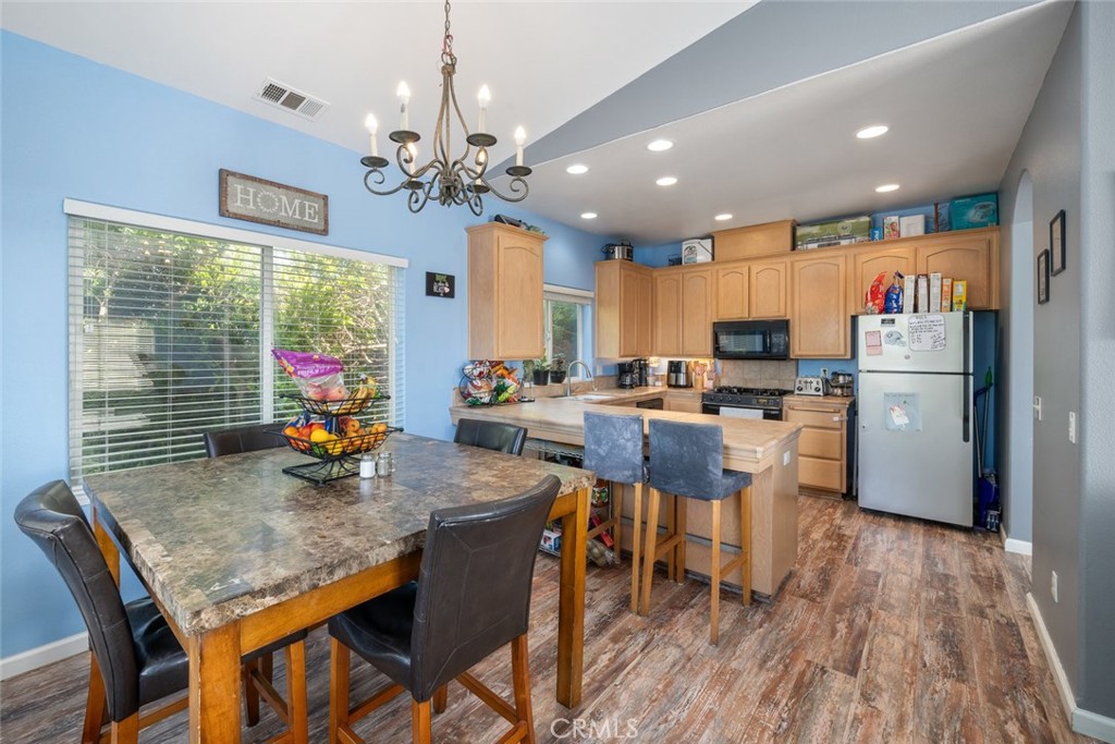 1681 Ocean Property Photo 6