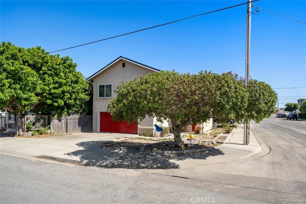 1681 Ocean Property Photo 23