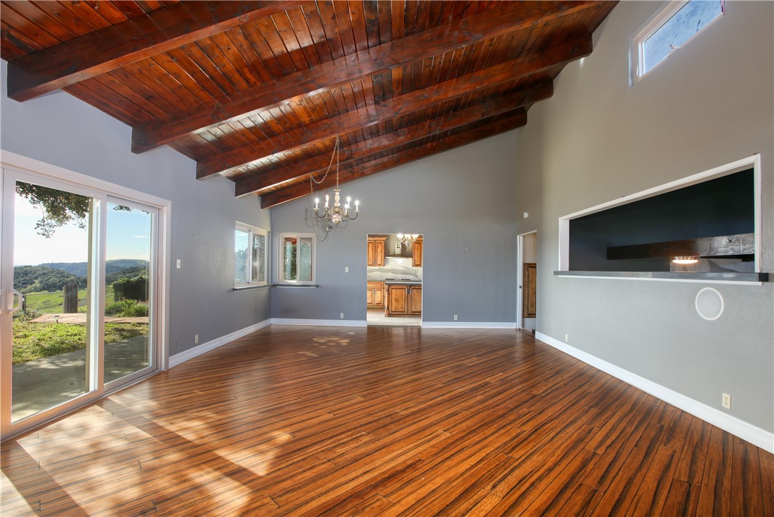 7840 Cougar Ridge Property Photo 16