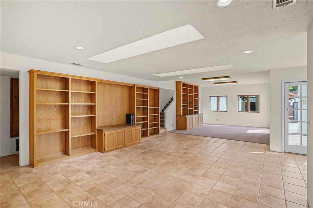 914 S Mcclelland Property Photo 11