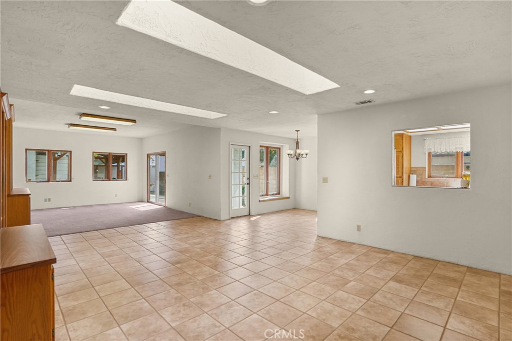 914 S Mcclelland Property Photo 15