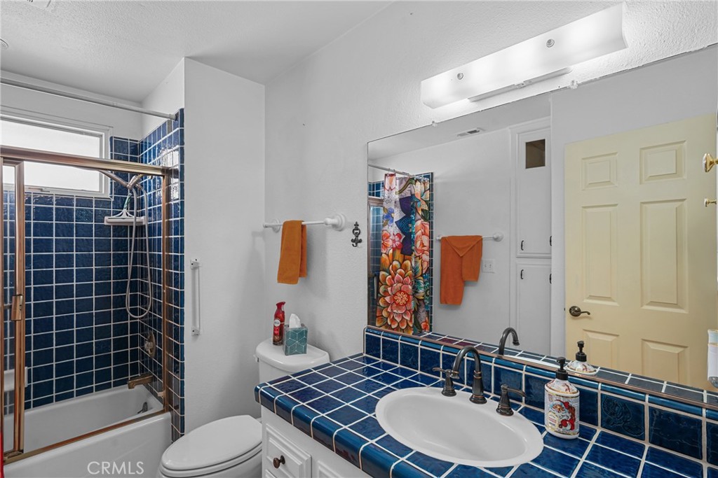 914 S Mcclelland Property Photo 27