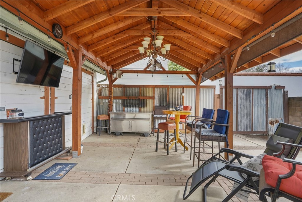 914 S Mcclelland Property Photo 47