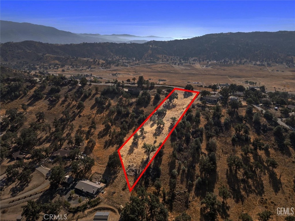 26981 Oakflat Property Photo 2