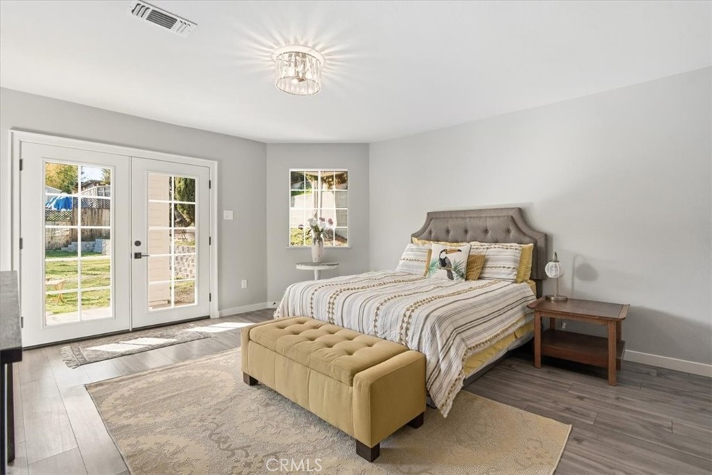 143 Vine Property Photo 20