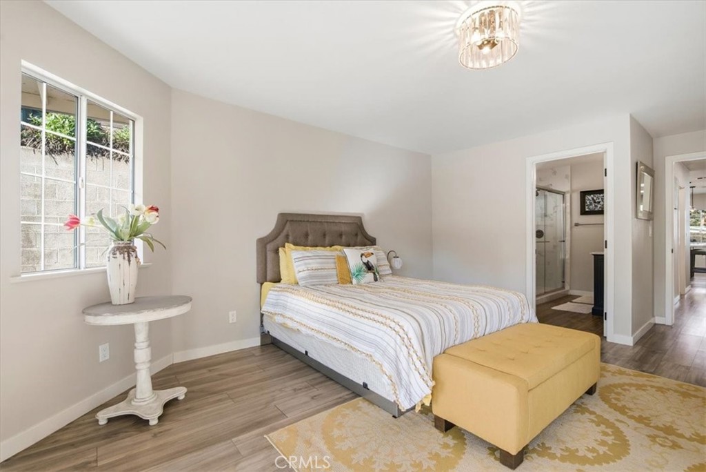143 Vine Property Photo 26