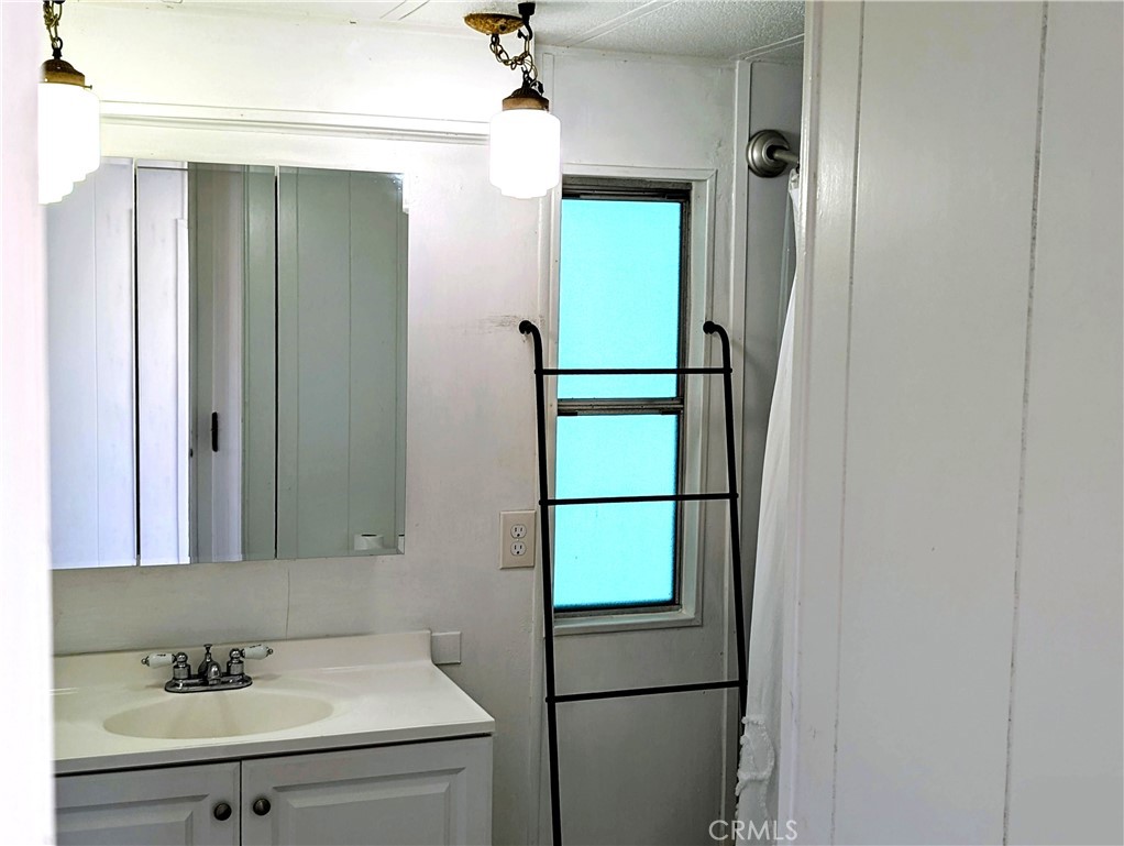 461 Saturn Court Property Photo 16