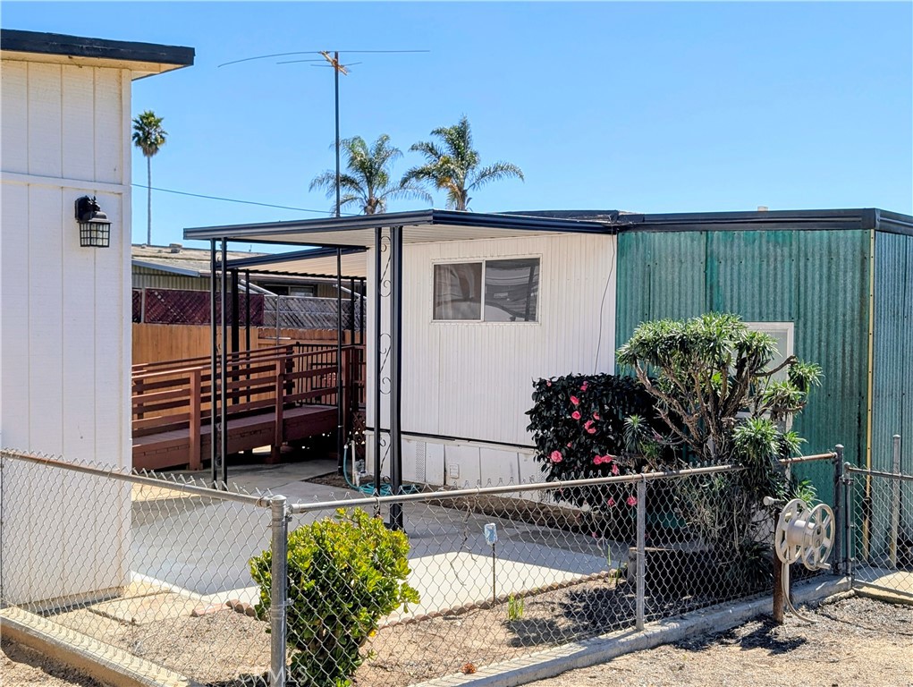 461 Saturn Court Property Photo 24