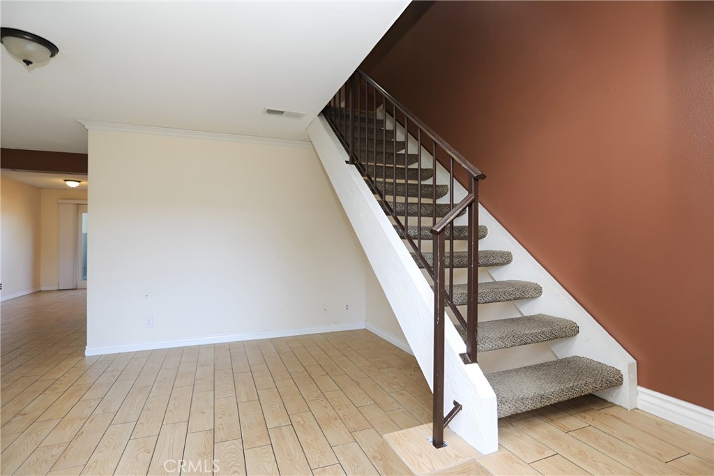 1321 N Bradley Property Photo 2