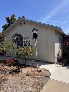 785 Miles Property Photo 40