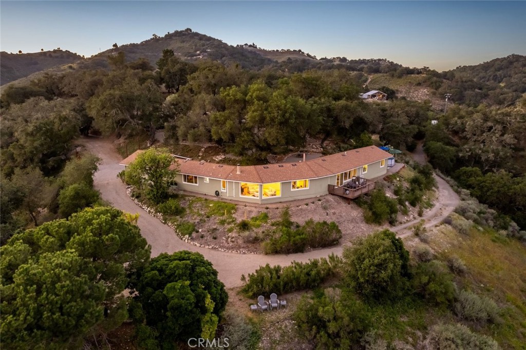 9954 Wildflower Road Property Photo 1
