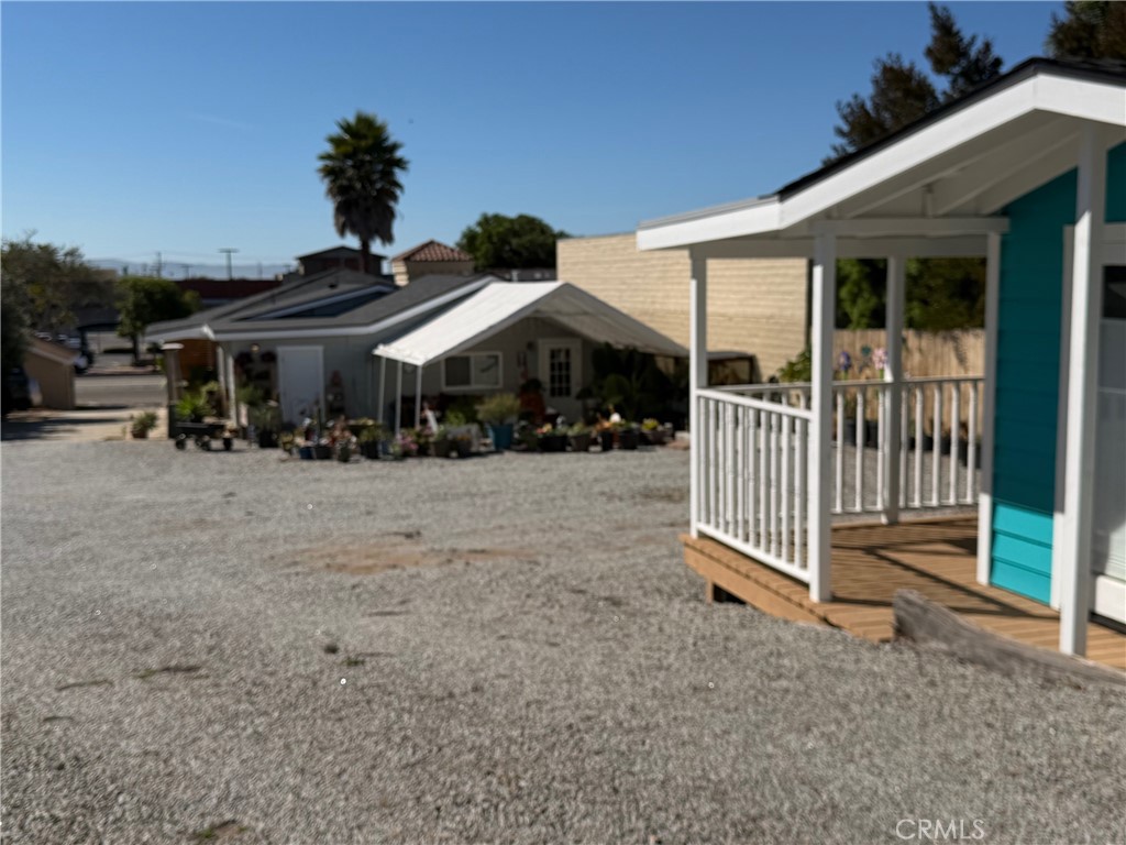 1220 1218 E Grand Avenue Property Photo 41
