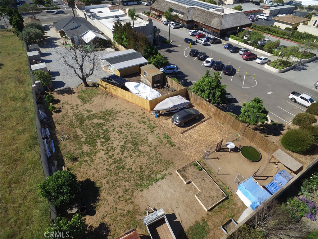 1220 1218 E Grand Avenue Property Photo 53