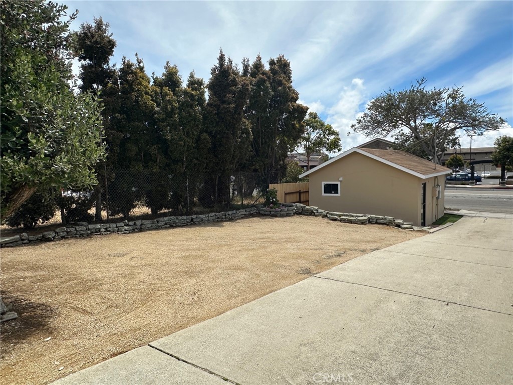 1220 1218 E Grand Avenue Property Photo 61
