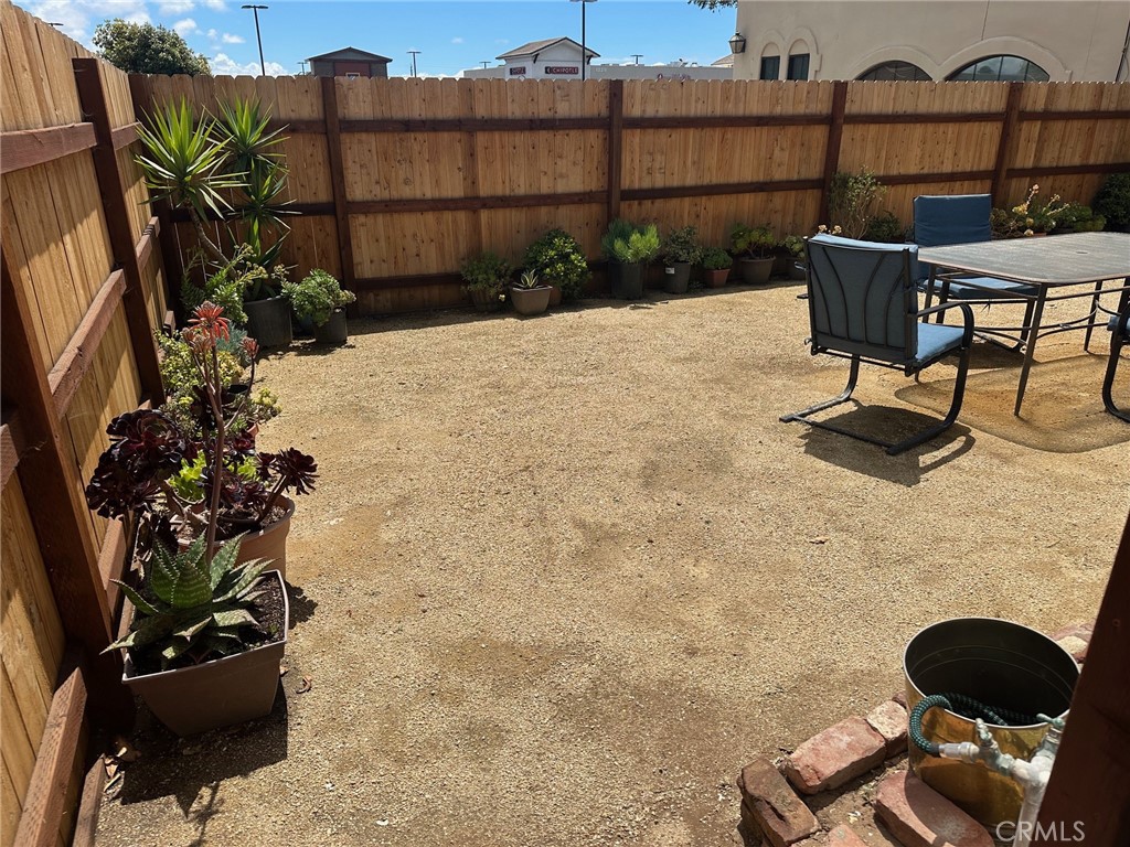 1220 1218 E Grand Avenue Property Photo 63