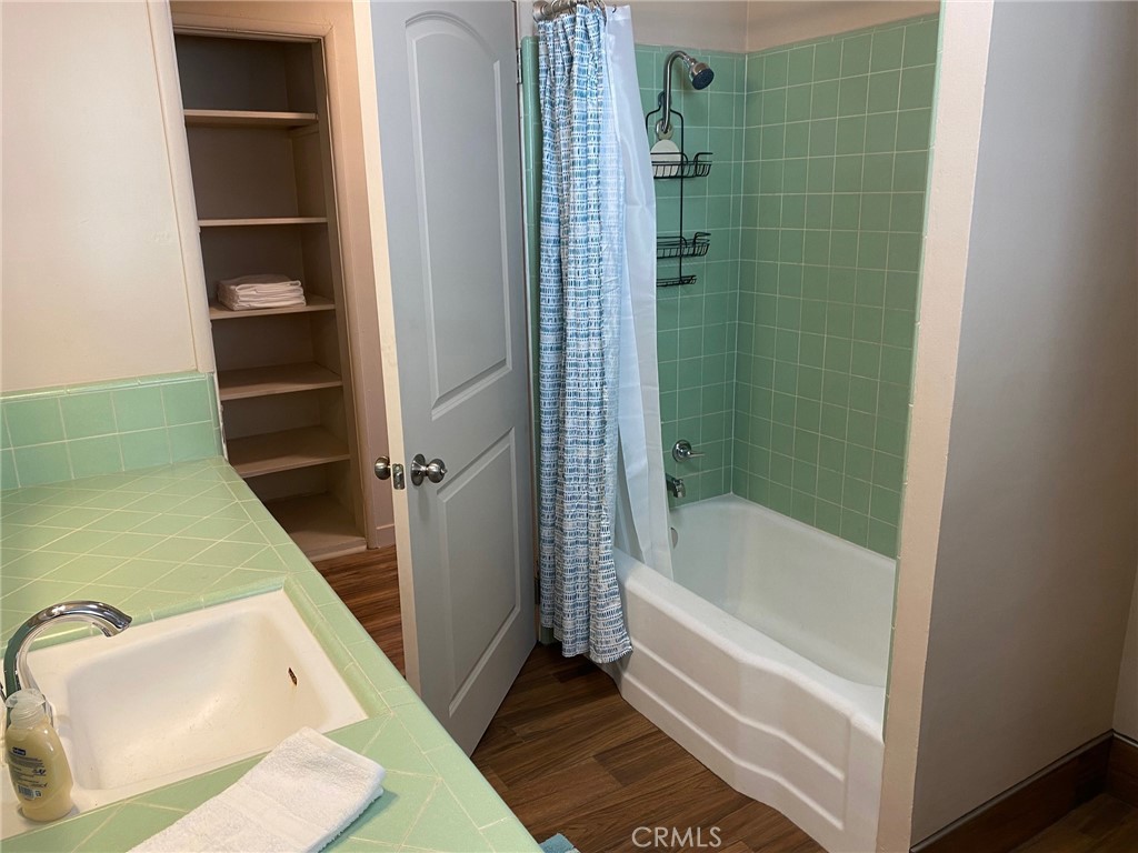1220 1218 E Grand Avenue Property Photo 75