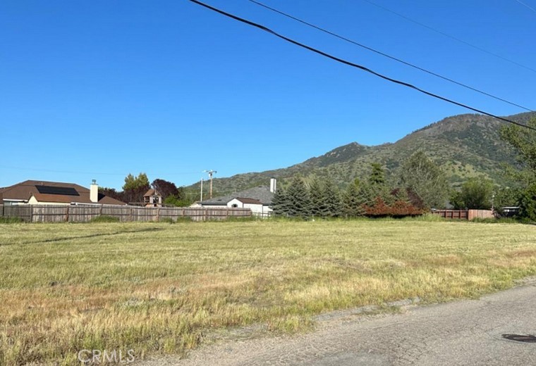 18140 Bold Venture Drive Property Photo 1