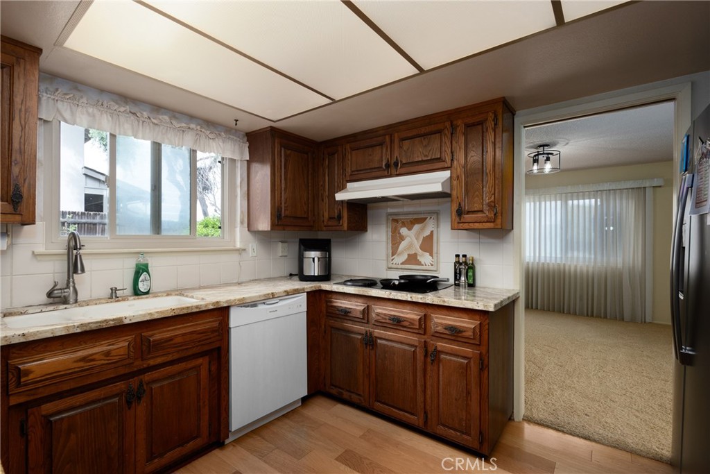 4551 Brighton Property Photo 18