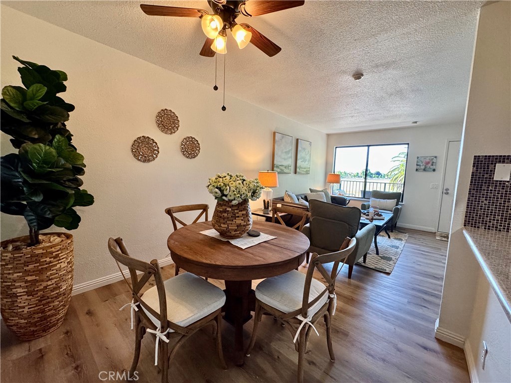 146 Donoso Plz Property Photo 6