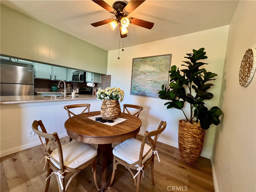 146 Donoso Plz Property Photo 8