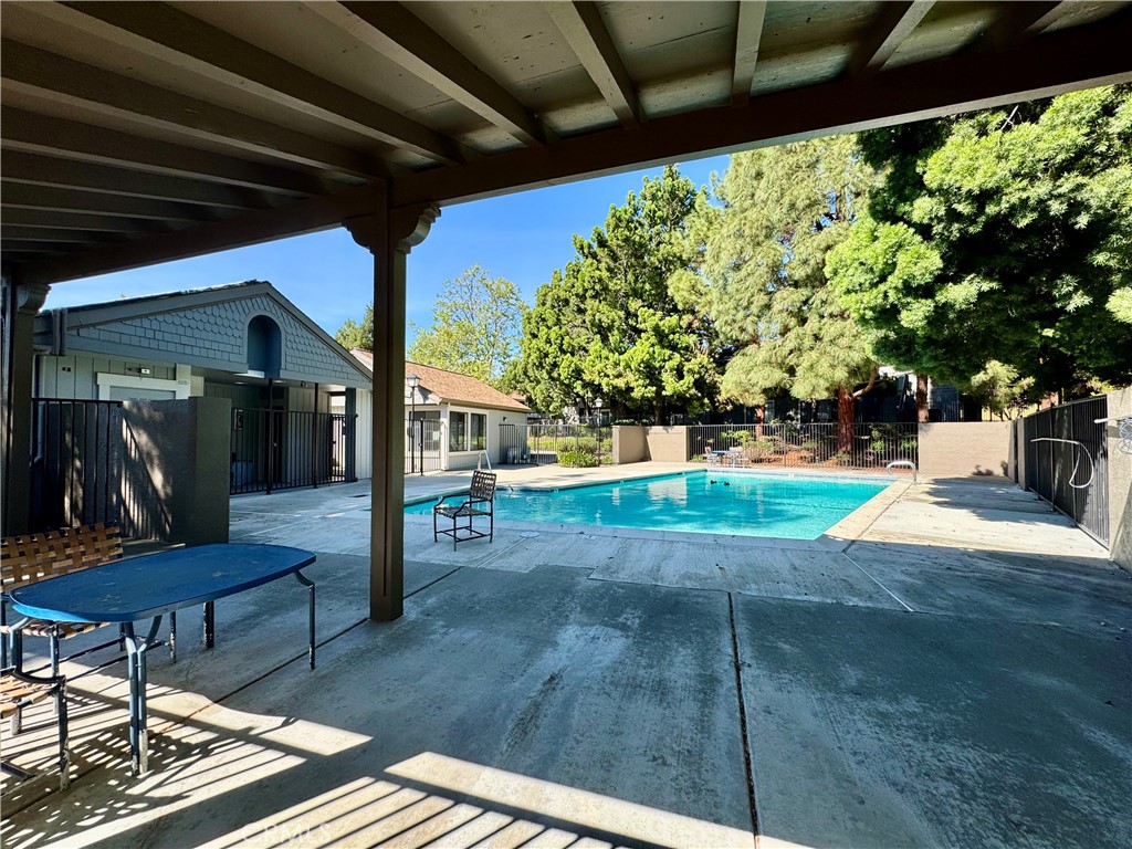 146 Donoso Plz Property Photo 23
